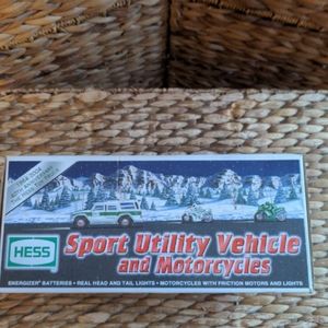 40TH ANNIVERSARY SPORT UTILITY VEHICLE AND MOTORCYCLES